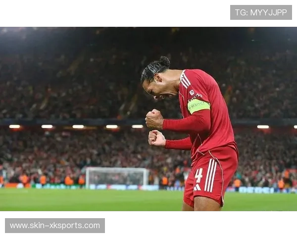 利物浦长传反击速度惊人，萨拉赫门前施射再下一城